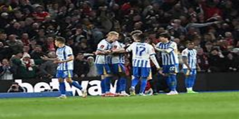 乐鱼体育报道：主帅赛后冲突的背后原因-乐鱼体育