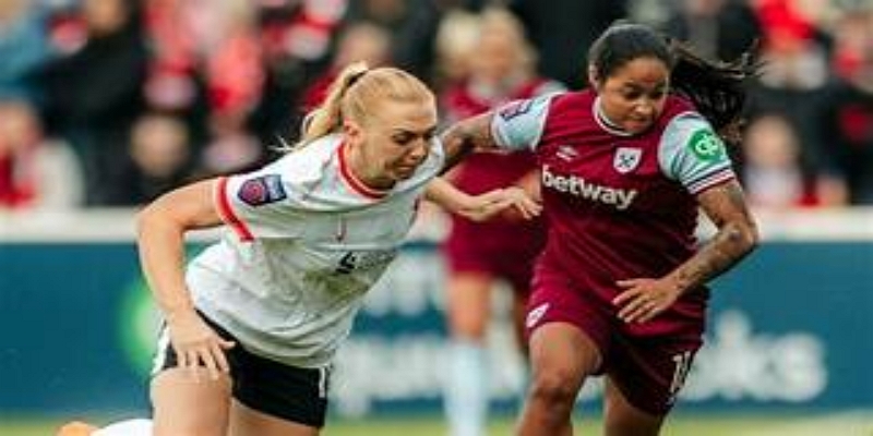 战术进化与球队身份的重塑 -乐鱼体育